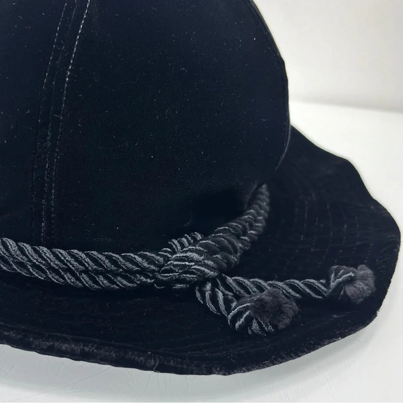 Yves Saint Laurent Vintage‎ Black Velvet Rope Detail Floppy Hat - Picture 6 of 10